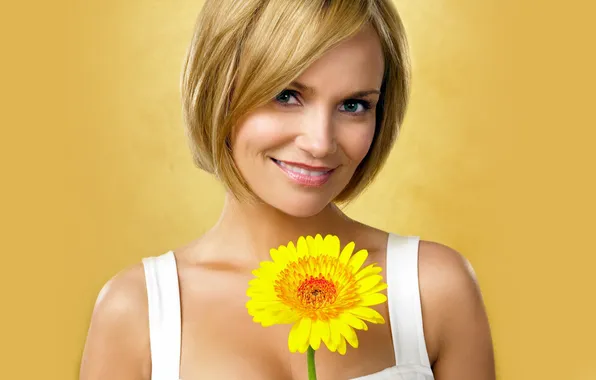 Picture blonde, with flower, Kristin Chenoweth