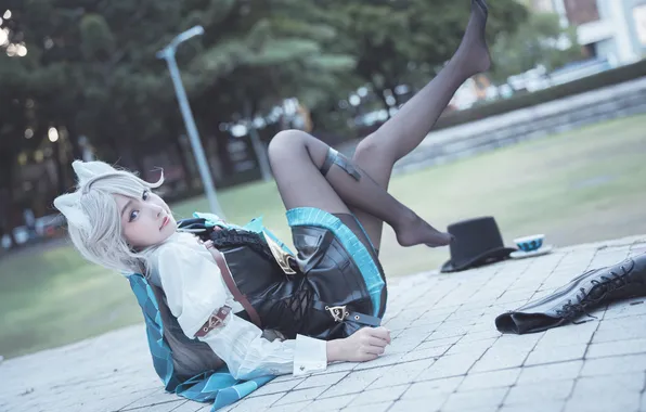 Picture women, cosplay, bent legs, arm support, video game girls, on the ground, whole body, Lynette …