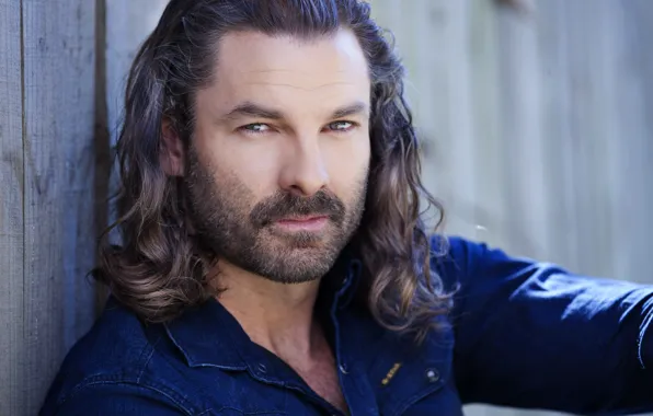 Look, beard, long hair, Guy Williams