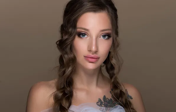 Look, background, model, portrait, makeup, tattoo, hairstyle, brown hair