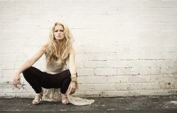 Pose, actress, Teresa Palmer, Teresa Palmer