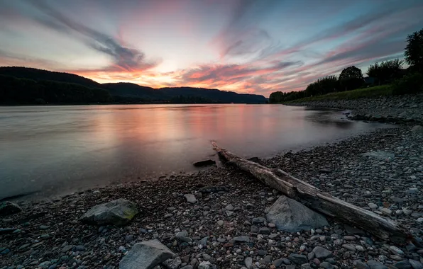 Picture sunset, mountains, lake