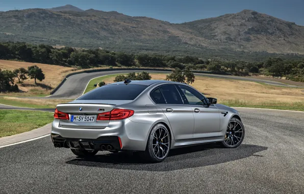 Grey, BMW, sedan, 4x4, 2018, four-door, M5, V8