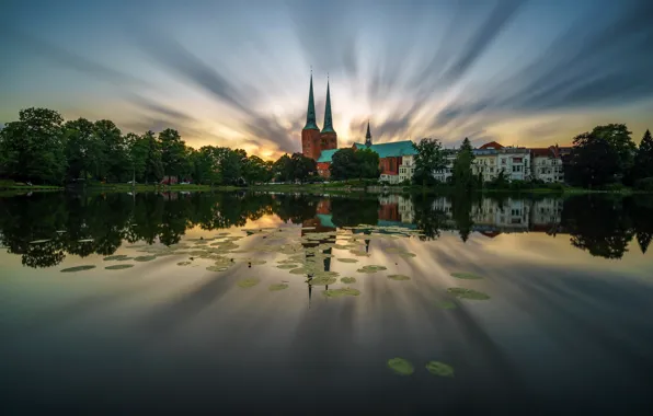 Picture the sky, trees, sunset, pond, Germany, temple, Lubeck, Lübeck Cathedral