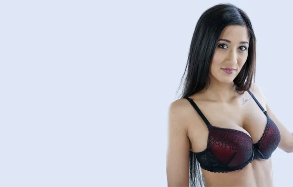 Girl, sexy, lingerie, cleavage, eyes, smile, beautiful, figure