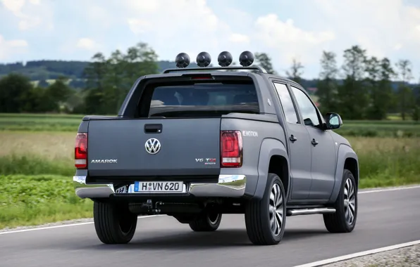 Picture Volkswagen, pickup, Amarok, Double Cab, on the road, 2016, Aventura