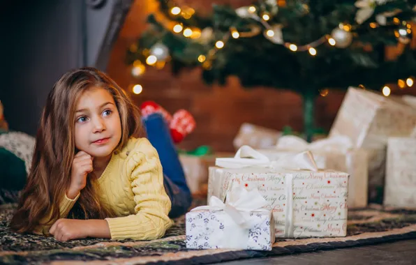 Look, carpet, portrait, lights, Christmas, girl, gifts, New year