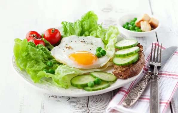 Breakfast, cucumber, scrambled eggs, tomatoes, salad, breakfast, egg, tomato