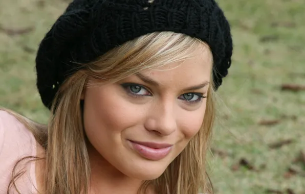 Smile, Hat, Face, Actress, Actress, Margot Robbie, Margot Robbie