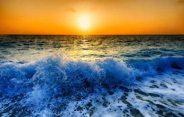 Picture sea, the sky, the sun, sunset, squirt, wave