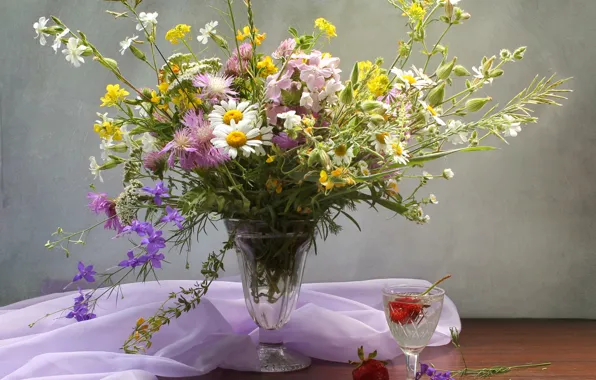 Summer, glass, chamomile, bouquet, strawberry, wildflowers