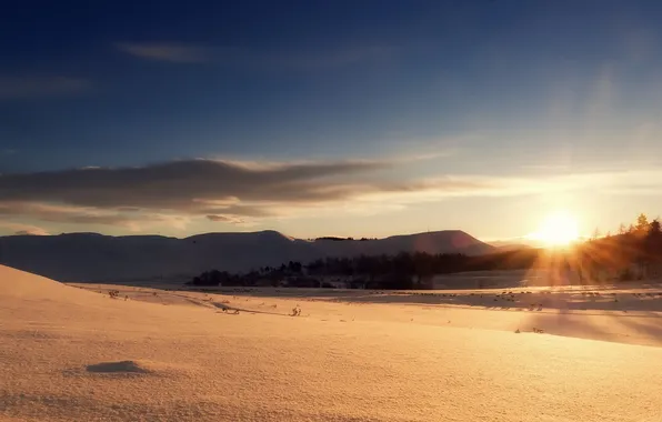 Winter, the sky, the sun, rays, snow, landscape, sunset, nature