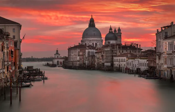 The city, dawn, building, home, boats, morning, Italy, Venice