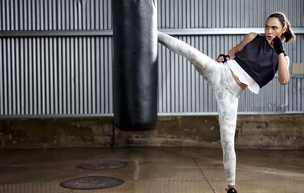 Picture sport, Gal Gadot, Reebok, girl