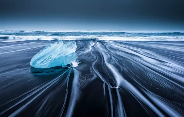 Picture wave, beach, ice, Iceland, the glacial lagoon of Jökulsárlón