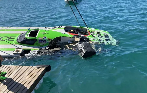 Speed, boats, race