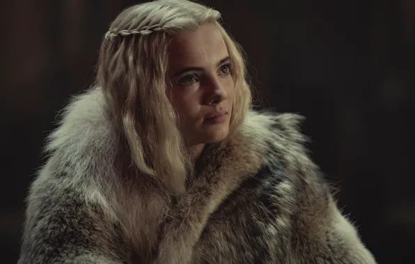 Look, coat, the series, The Witcher, The Witcher, CRIS, Freya Allan, Freya Allan