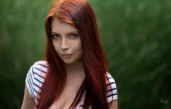Look, background, model, portrait, makeup, piercing, hairstyle, beauty