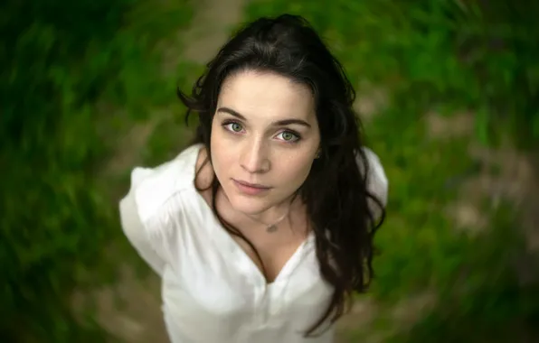 Picture look, freckles, green-eyed