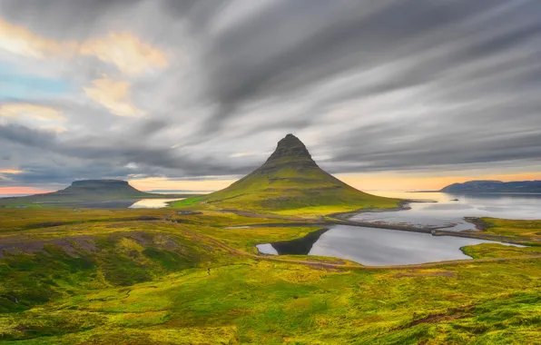 Picture the sky, clouds, mountains, horizon, Bay, Iceland, Kirkjufell