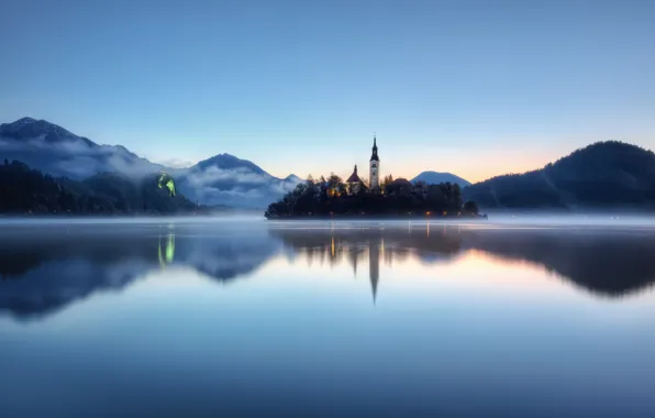 Fog, Slovenia, Lake bled