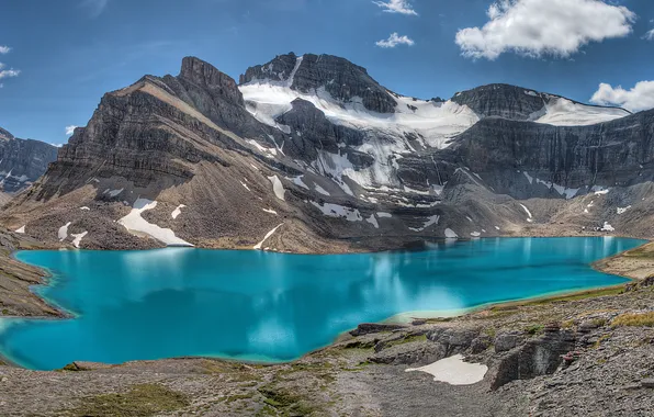The sky, snow, mountains, lake
