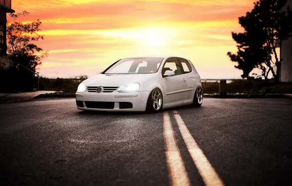 Picture tuning, the evening, volkswagen golf, VW Golf