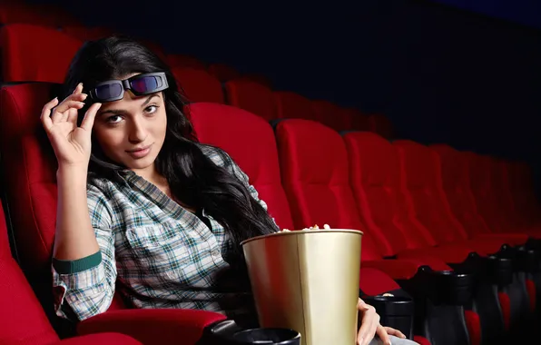 Picture girl, smile, brunette, chairs, cinema, popcorn