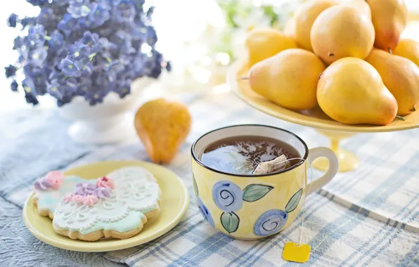 Table, tea, pear