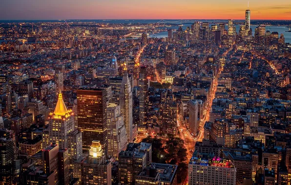 Picture the city, lights, New York, the evening, USA