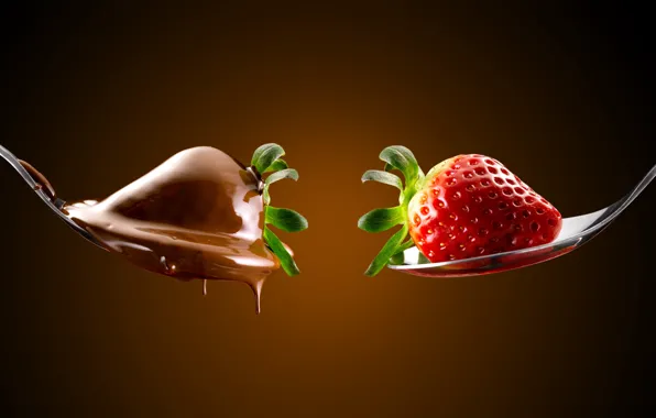 Strawberry, chocolate, spoon