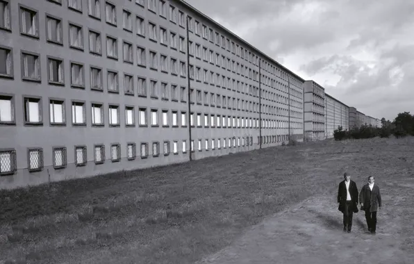 People, Windows, The building