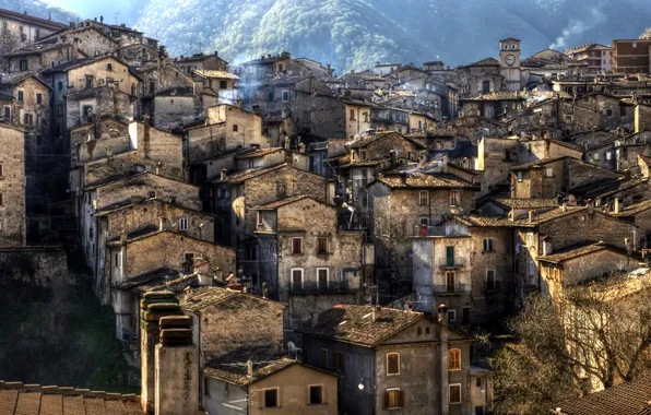 The city, home, Italy, Scanno