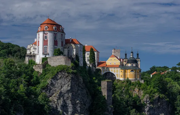 Picture castle, rocks, Czech Republic, Church, Czech Republic, Vranov-nad-Diyi, Vranov nad Dyjí Castle, Castle of Vranov …
