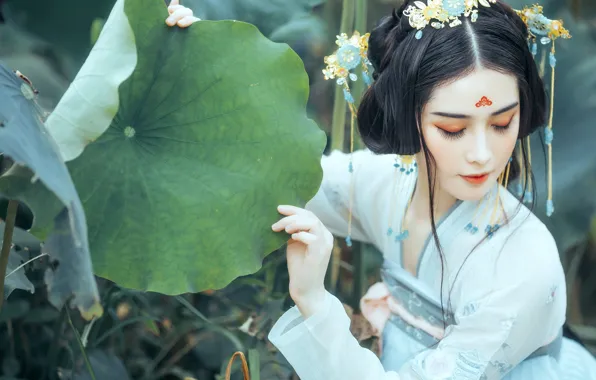 Leaves, girl, decoration, nature, face, pose, style, sweetheart