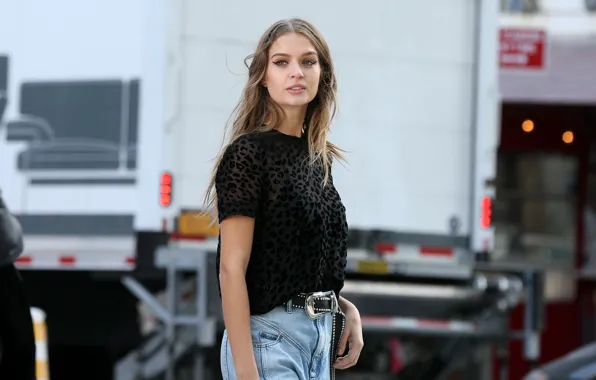 Look, pose, street, model, figure, model, look, pose