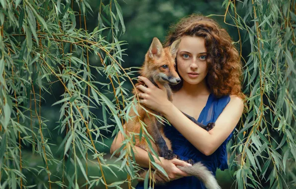 Picture look, girl, branches, mood, Fox, curls, IVA, Fox