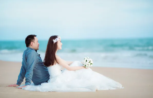 Picture sea, beach, bouquet, horizon, pair, the bride, wedding, the groom