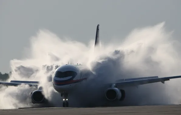 Picture Sukhoi, 100, RUSSIA, Superjet