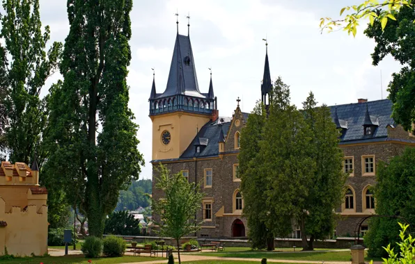 Picture summer, the sun, trees, castle, lawn, Czech Republic, shop, Castle Zruc nad Sazavou