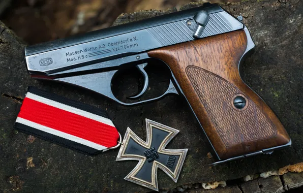 Picture medal, German self-loading, gun, Mauser HSc