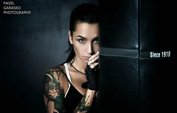 Picture look, girl, makeup, brunette, tattoo, hairstyle, gloves, pear