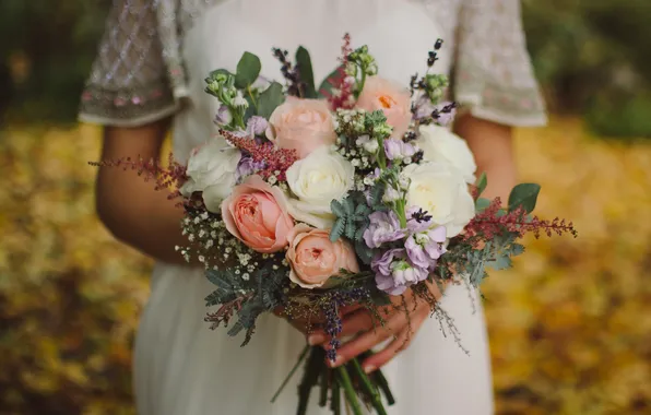 Picture girl, bouquet, white dress