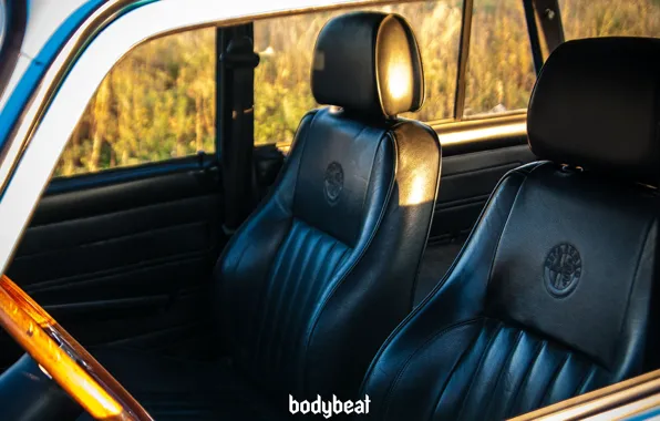 Picture blue, leather interior, 2104, bodybeat, wooden interior