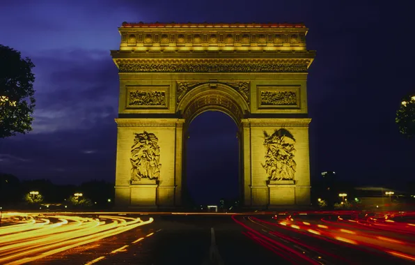 The city, arch, attraction