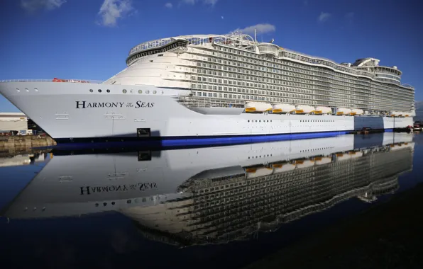 Picture reflection, technique, The ship, liner, Royal Caribbean International, Passenger ship, Vessel, Cruise Ship