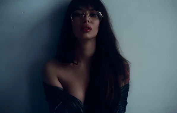 Pose, Girl, glasses, lips, shoulders, Julia, Andrey Firsov