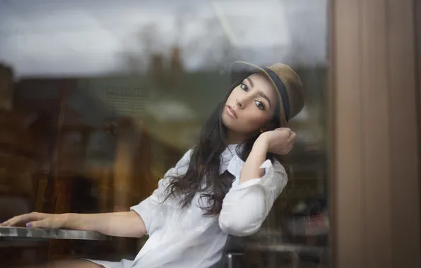 Hat, brunette, shirt