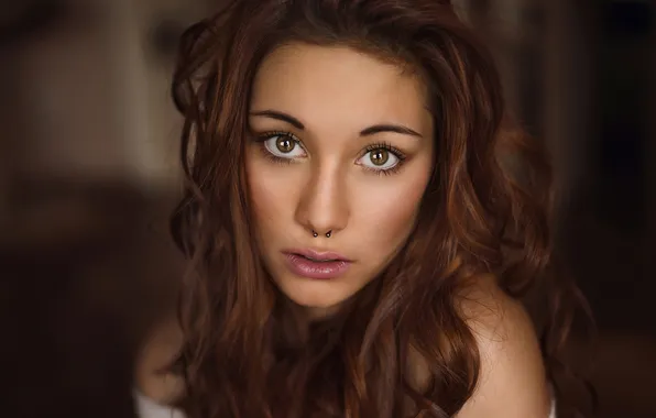 Portrait, piercing, Victoria, brown-eyed, Martin Kühn