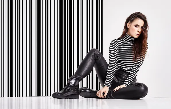 Picture long hair, women, singer, brunette, sitting, celebrity, Lena Meyer-Landrut, looking away